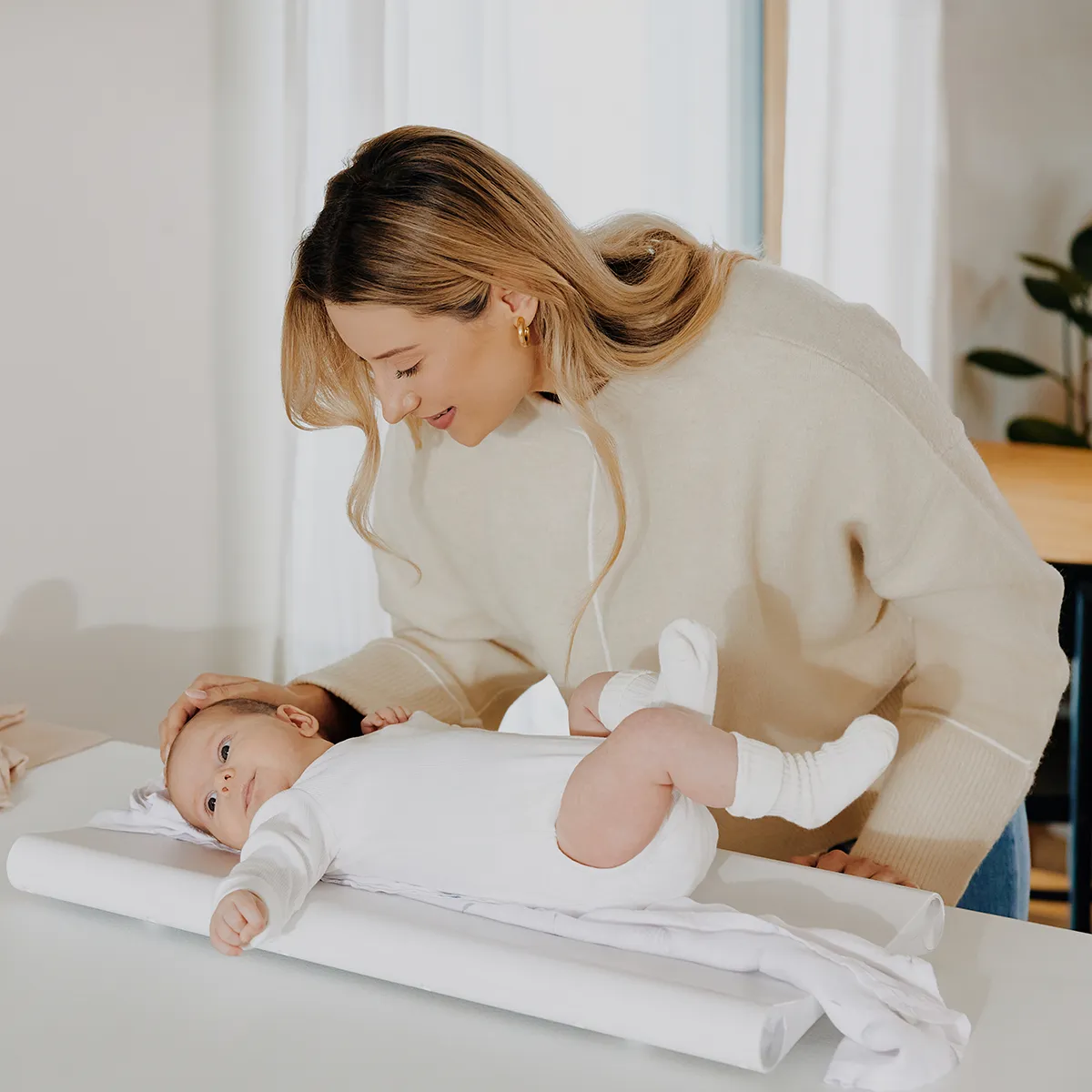 Lionelo Care BabyBalance ηλεκτρονική ζυγαριά μωρού White