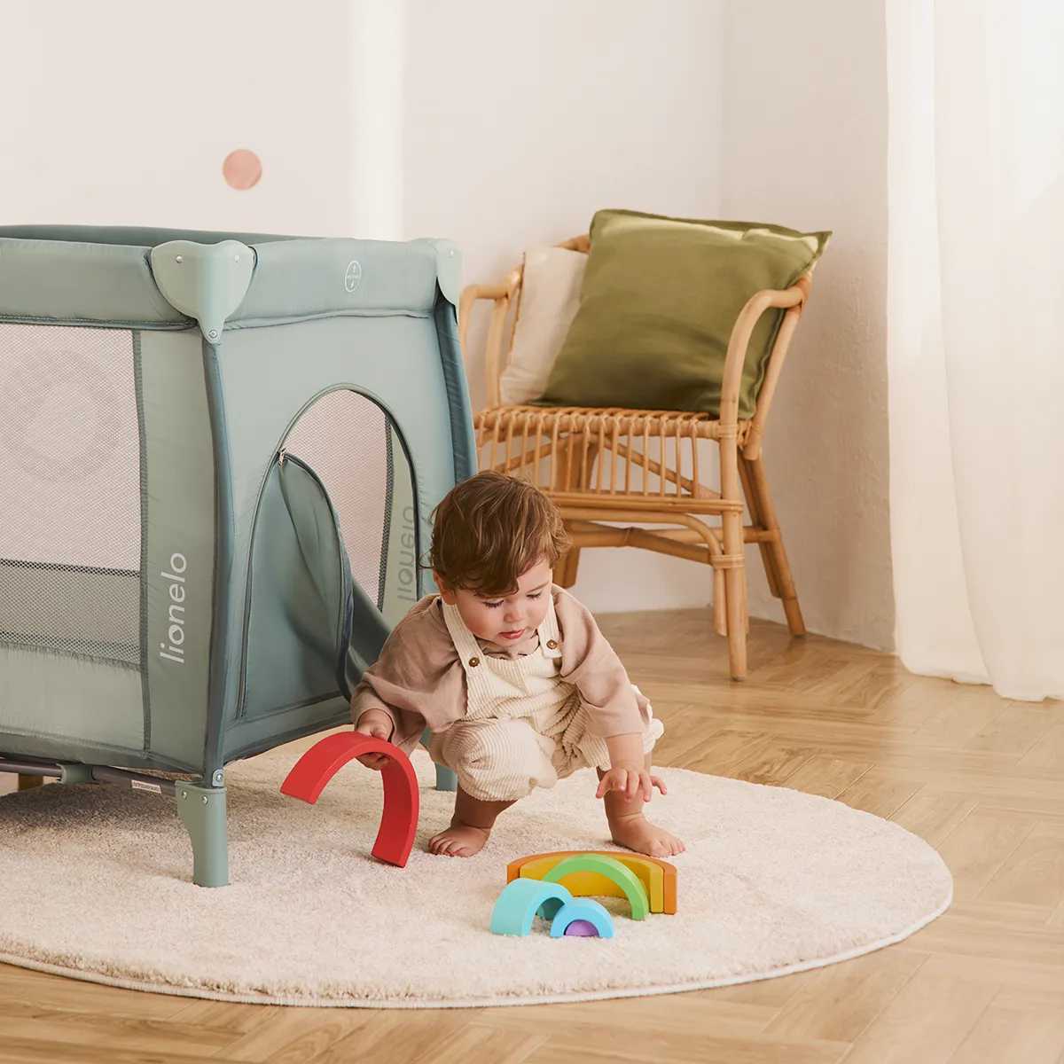 Lionelo Care Stefi Plus κούνια ταξιδιού